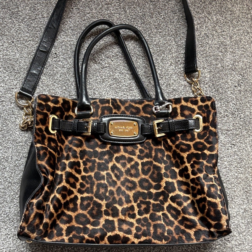 Michael Kors Hamilton leopard print handbag, calf hair and pebbled leather.